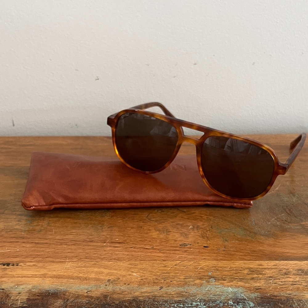 Valon “Howlin” Sunglasses. Polarized. Brown Tortoise Sunglasses with Case